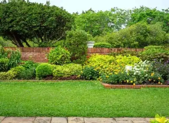 landscaping services Churchill